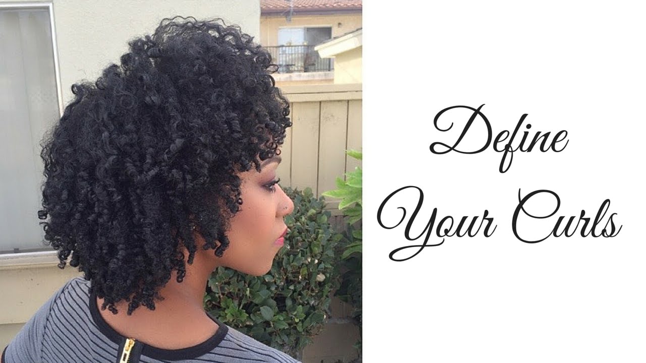 Define Your Curls Using Denman Brush