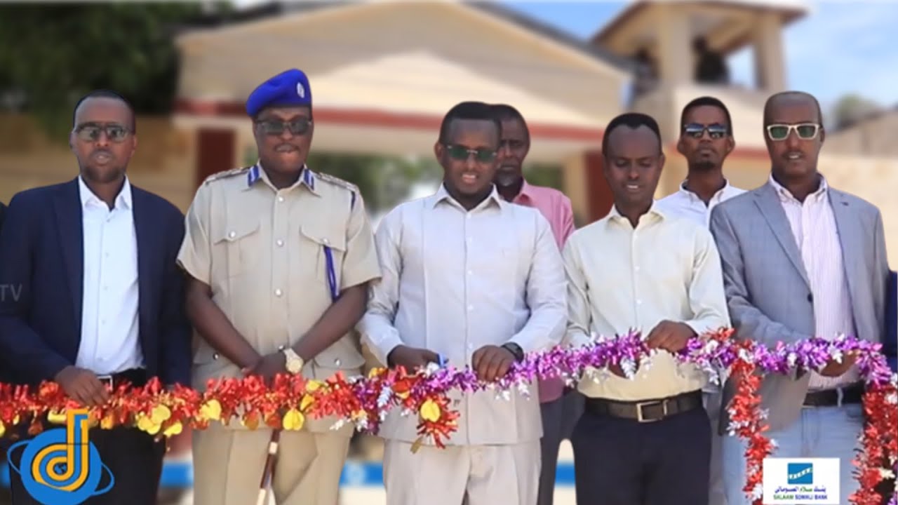 Saldhiga Booliska iyo xarunta Maxkamada degmada Marka oo xariga laga jaray