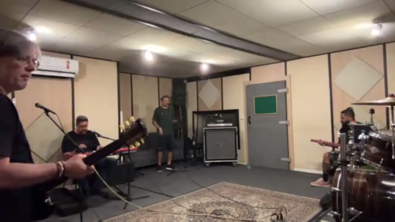 Prata Maskavo está ao vivo!