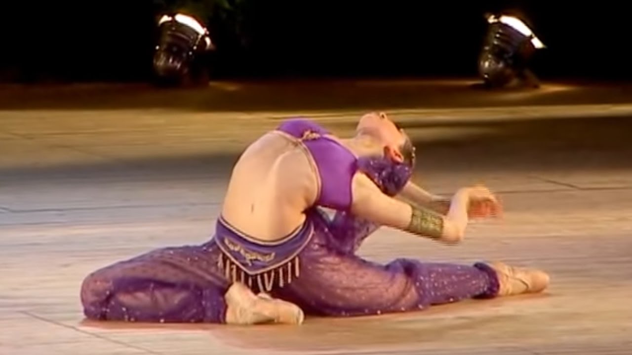 Katherine Higgins - MINKUS La Bayadere Variation of Nikia