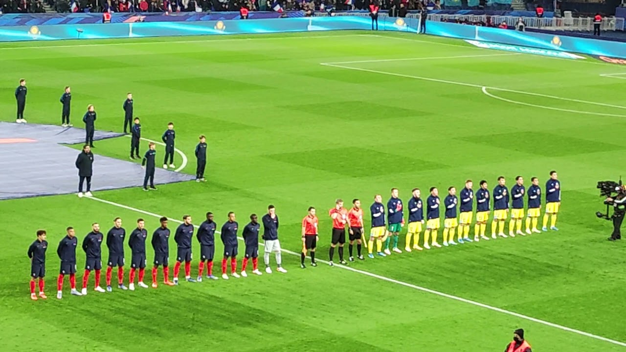 FRANCE KAZAKHSTAN 8 - 0 -  LA MARSEILLAISE - HYMNES - NATIONAL ANTHEMS - PARC DES PRINCES