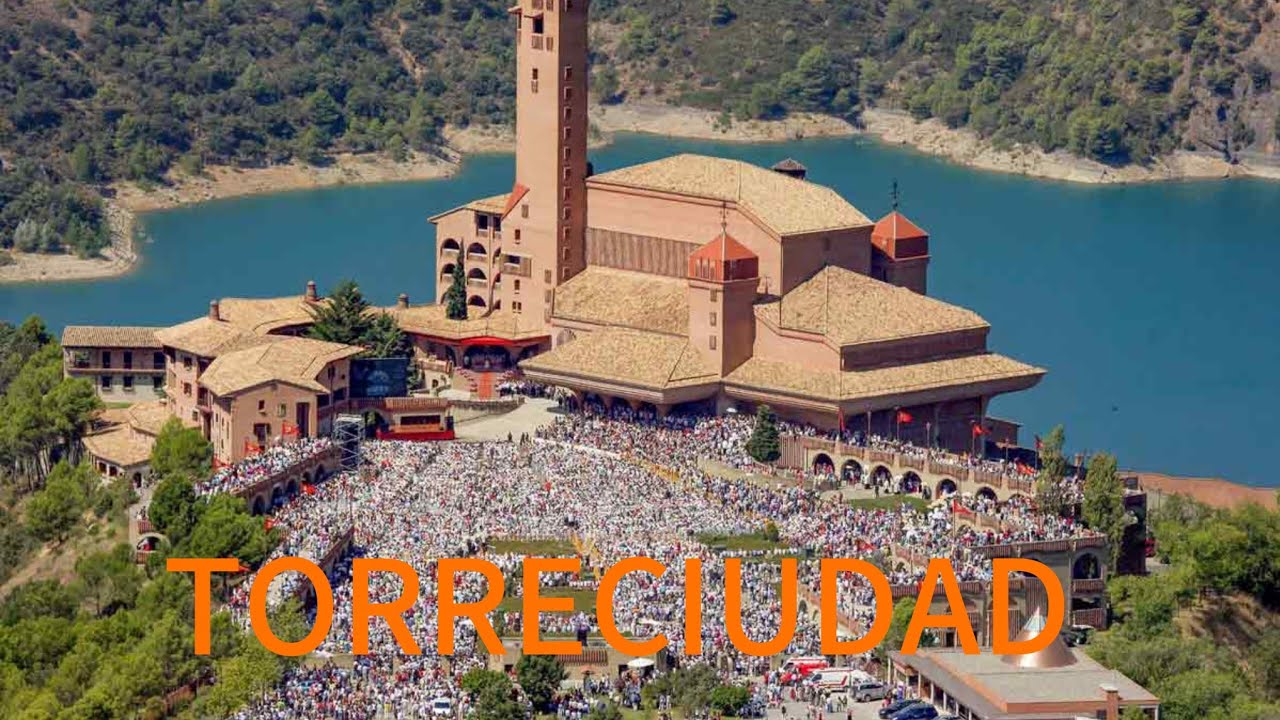 SANTUARIO DE TORRECIUDAD 👨‍👩‍👧👨‍👩‍👧‍👦