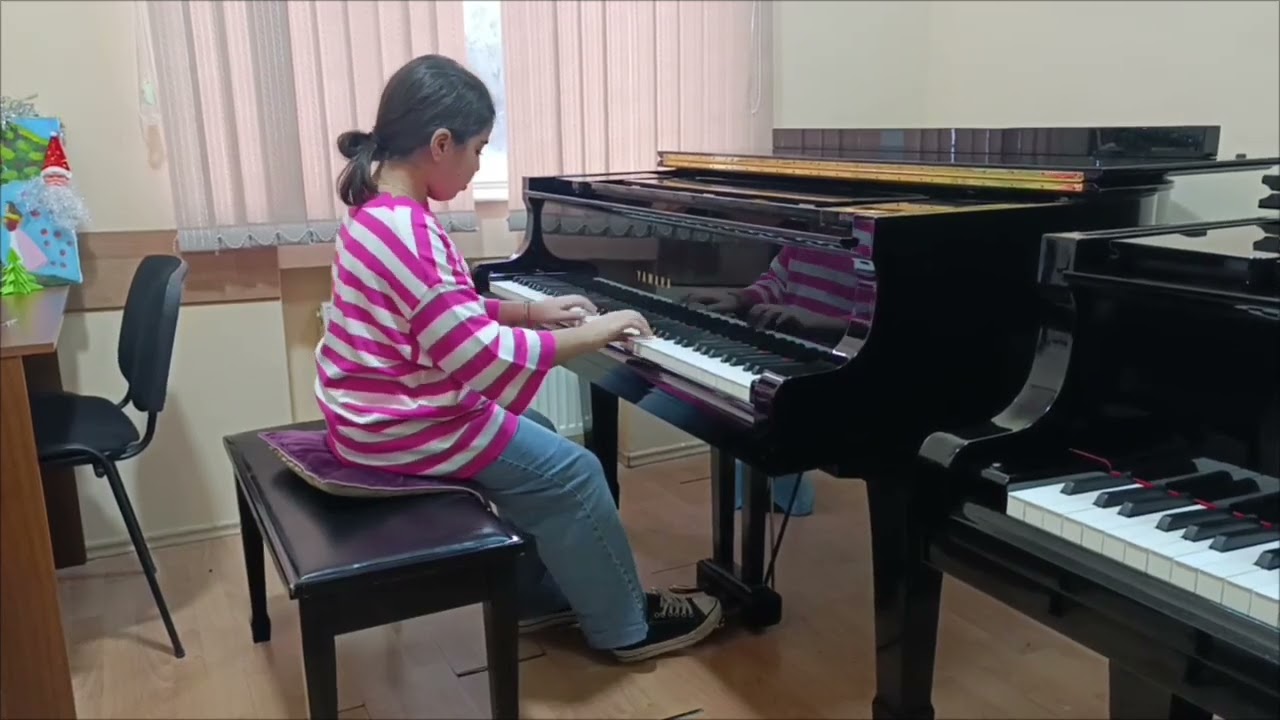 Əliyeva Aişə. Üzeyir Hacıbəyli adına BMA-nın Məktəb-studiyası. Müəllim Sevda Məmmədova