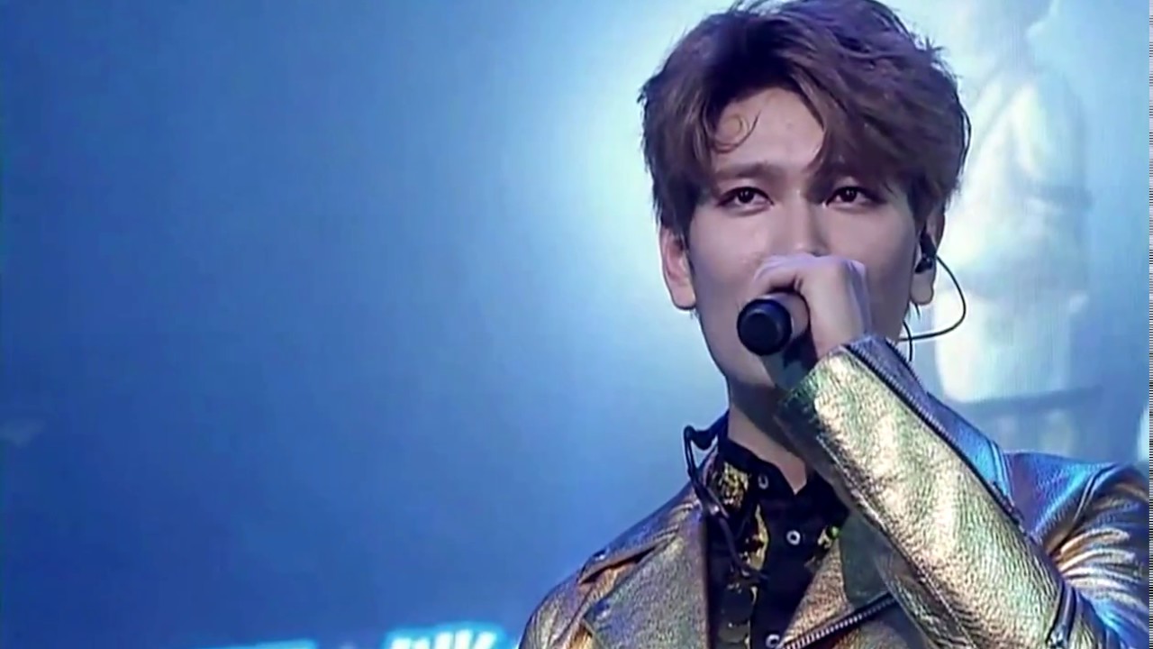 06. Holiday - CROSS GENE: BE HAPPY TOGETHER ～New Year Luv Luv Night～