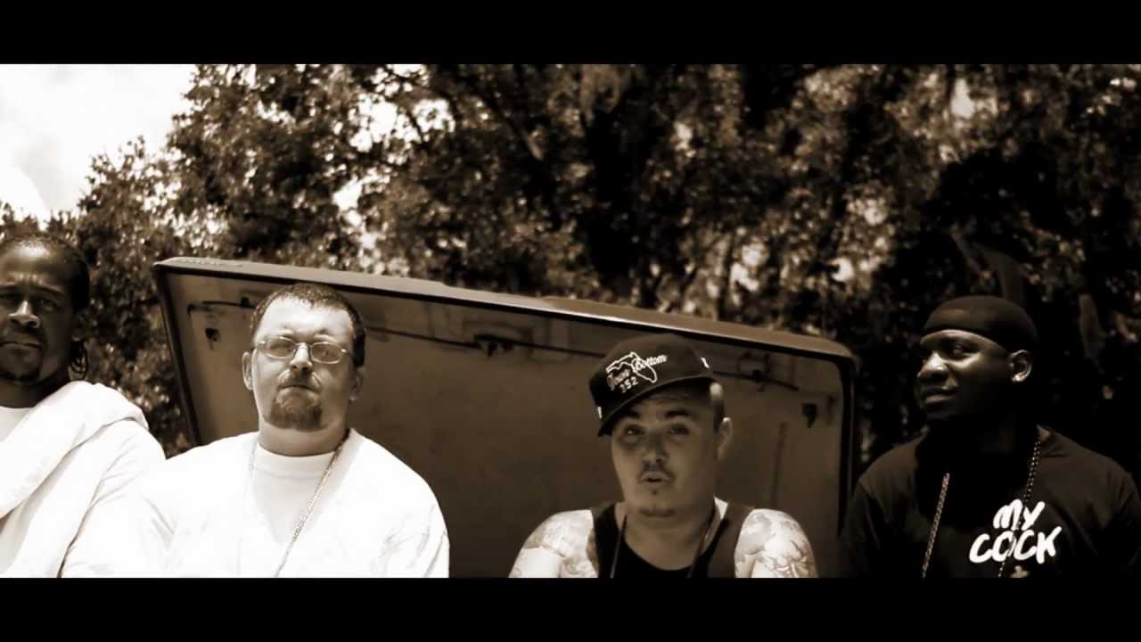 Down Bottom - Country Roads (Official Video)