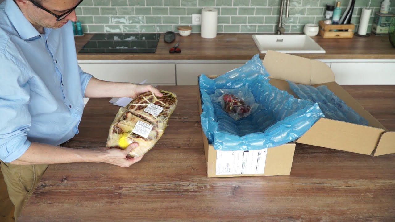 Unboxing di una spalla disossata di prosciutto spagnolo da ibergour.com
