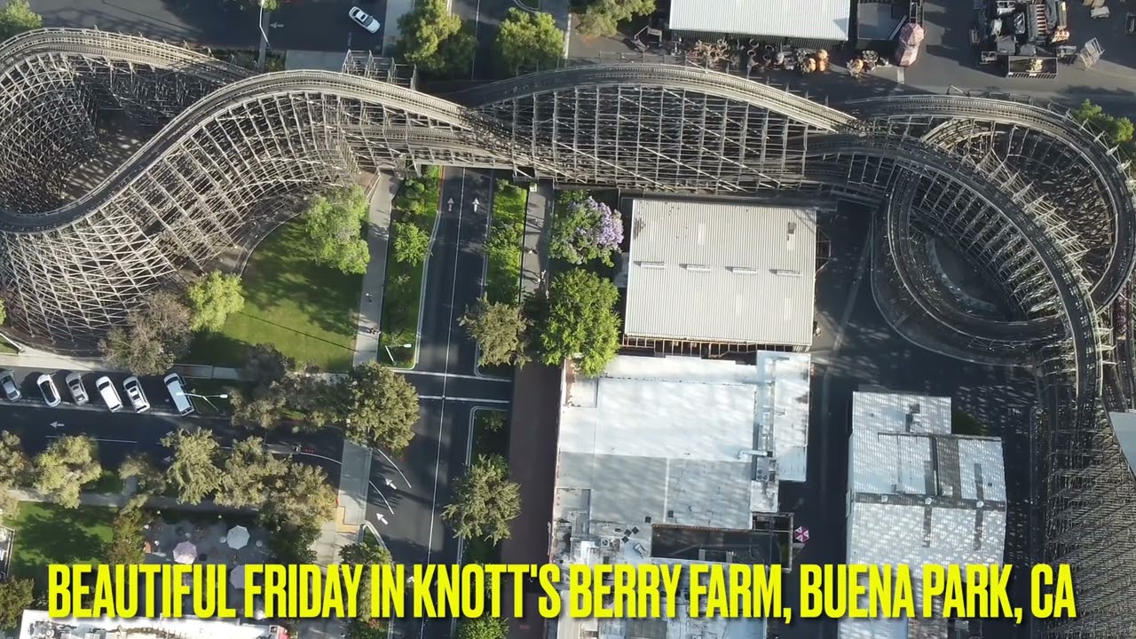 Drone caught Knott's Berry Farm From 350-700 Foot on the sky. It is very beautiful.