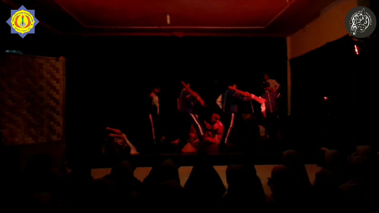 Pertunjukan Seni Drama Tari NYI JOMPONG