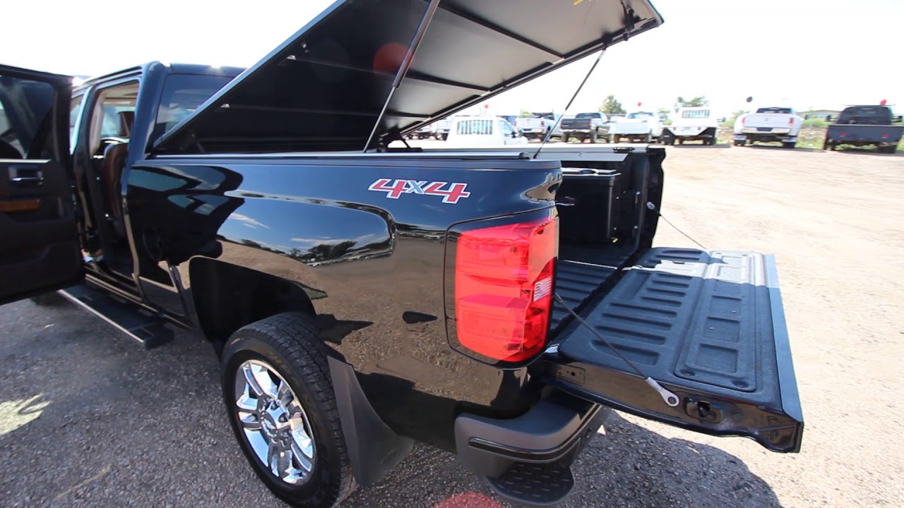 2015 Chevrolet Silverado 2500HD High Country Crew Cab 4WD 6 0L Vortec V8