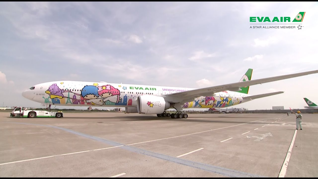 EVA Air - Time-lapse Painting of Hello Kitty Shining Star Jet