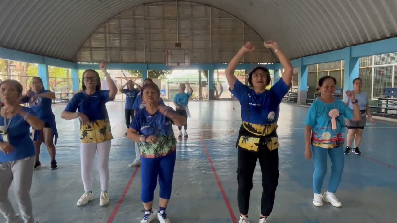 Zumba with my girls rancho 3