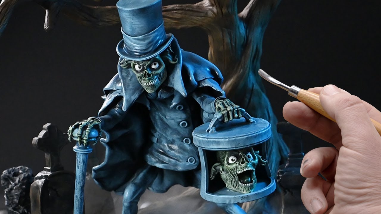 Making the Hatbox Ghost from Haunted Mansion in Clay