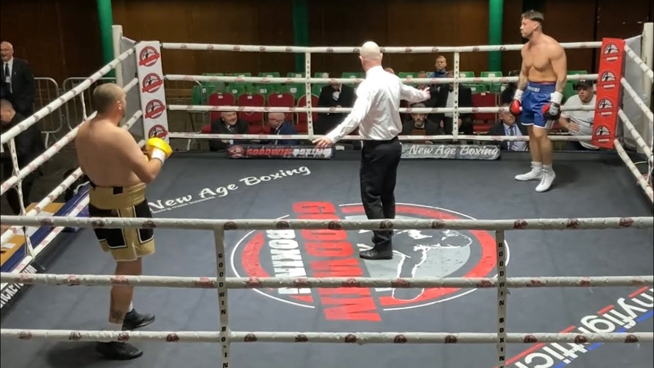 Tom Simmons vs Jake Darnell, York Hall 24/9/22