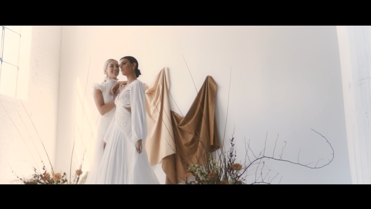 Studio 11 | BTS Shoot | Canon EOS 1D Mark II