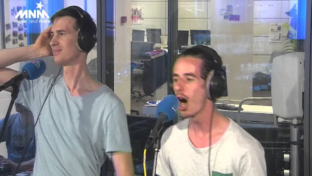 MNM: Uberdope - Niets Van Hiphop [LIVE]