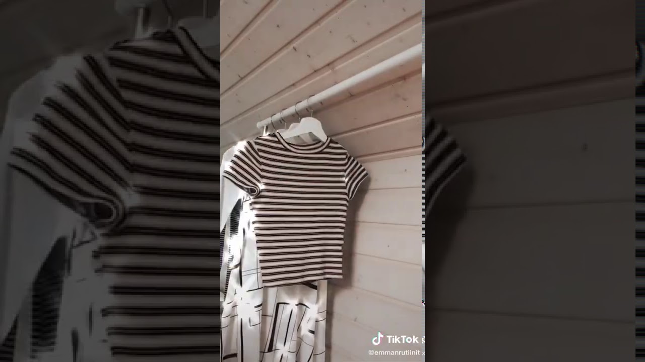 VSCO girl :  tik tok