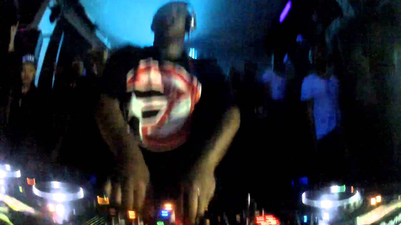 DJ RUSH @ RIBBON CLUB CULTURE - Opening Winter Season 2013/2014