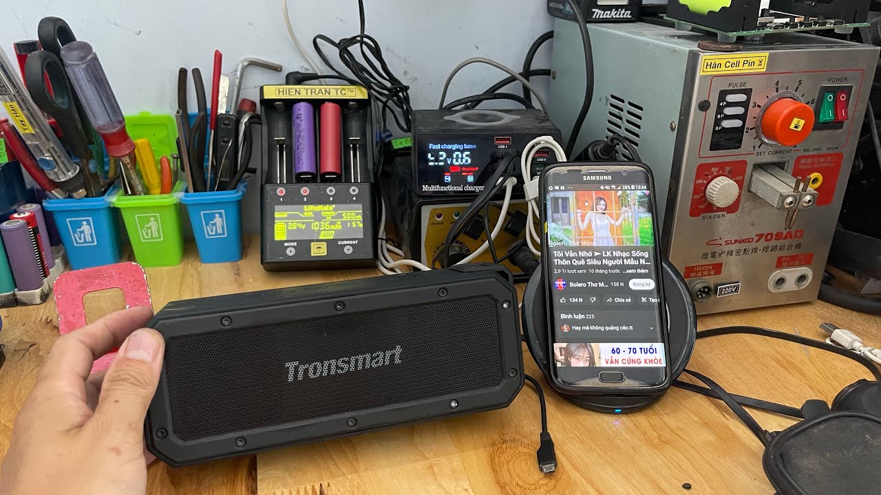 Hướng dẫn tháo thay pin loa Tronsmart element Force+