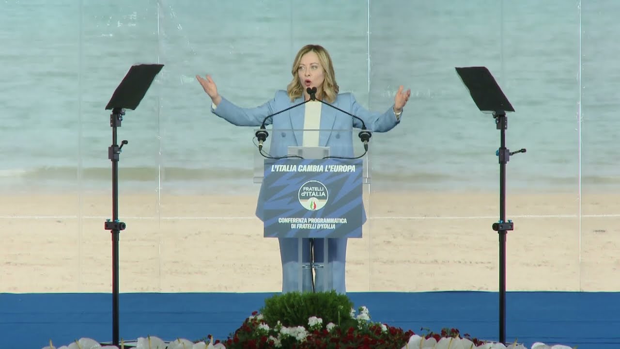Una grandissima Giorgia Meloni conclude conferenza programmatica di Fratelli d'Italia. Collegatevi!
