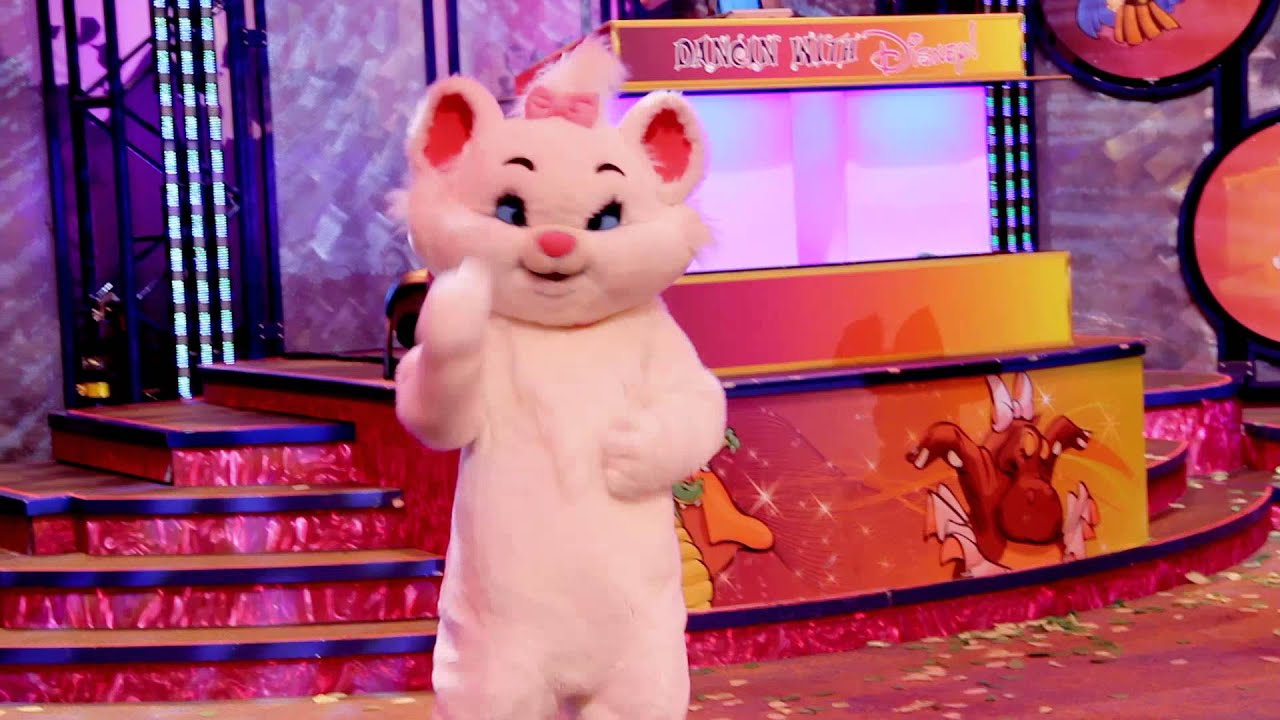 Marie Does A Hoedown