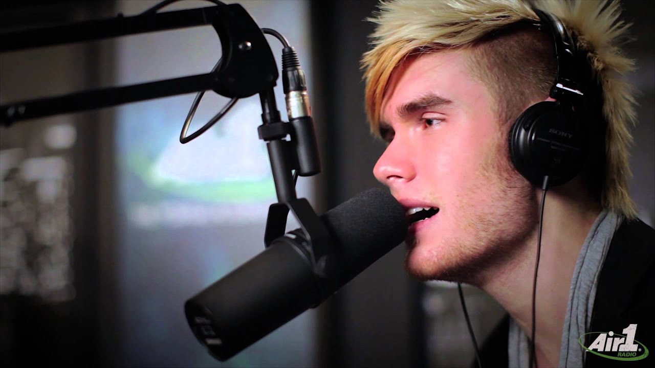 Air1 - Colton Dixon 