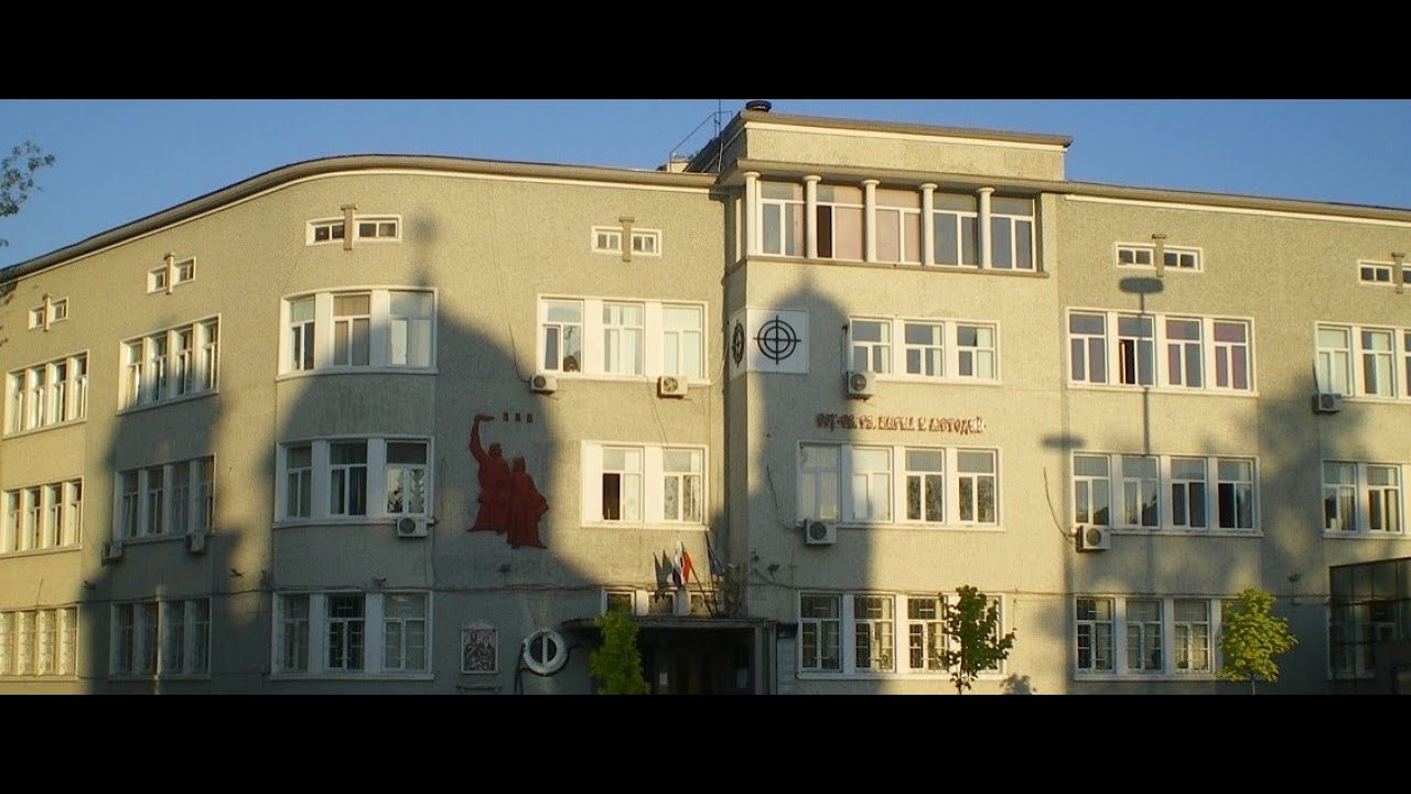 Абитуриентите на СУ Св. св. Кирил и Методий - Бургас - 2020/21г.