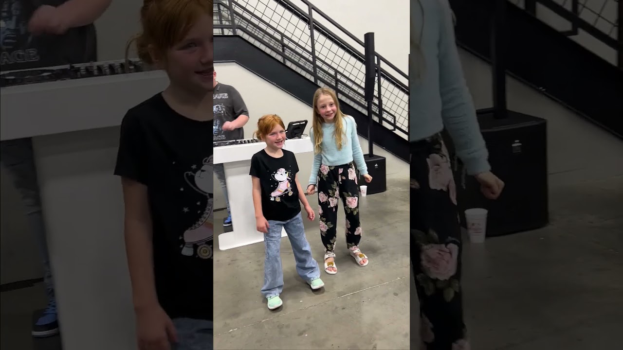 ViDSUMMiT PARTY!! Adley hangs out with her friend Like Nastya at the Dude Perfect party! #shorts