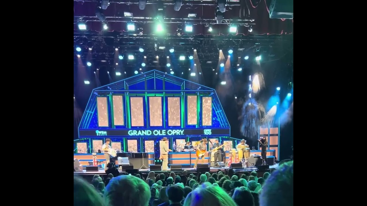 Grupo Frontera Grand Ole Opry Debut Un x100to Nov. 7, 2025