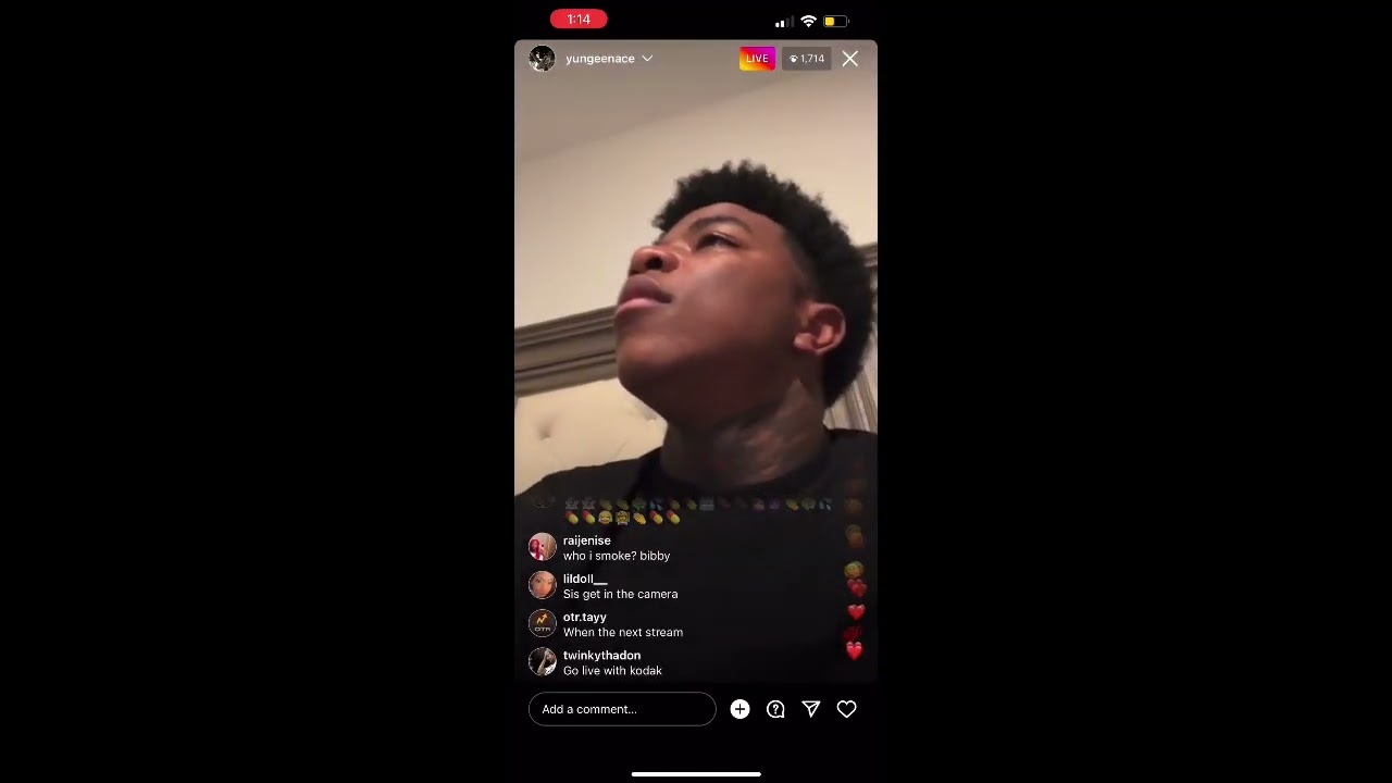 Yungeenace Live With Girlfriend