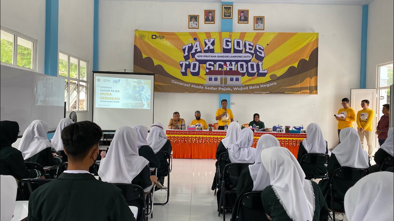 Tax goes to school SMKN 9 Bandar Lampung