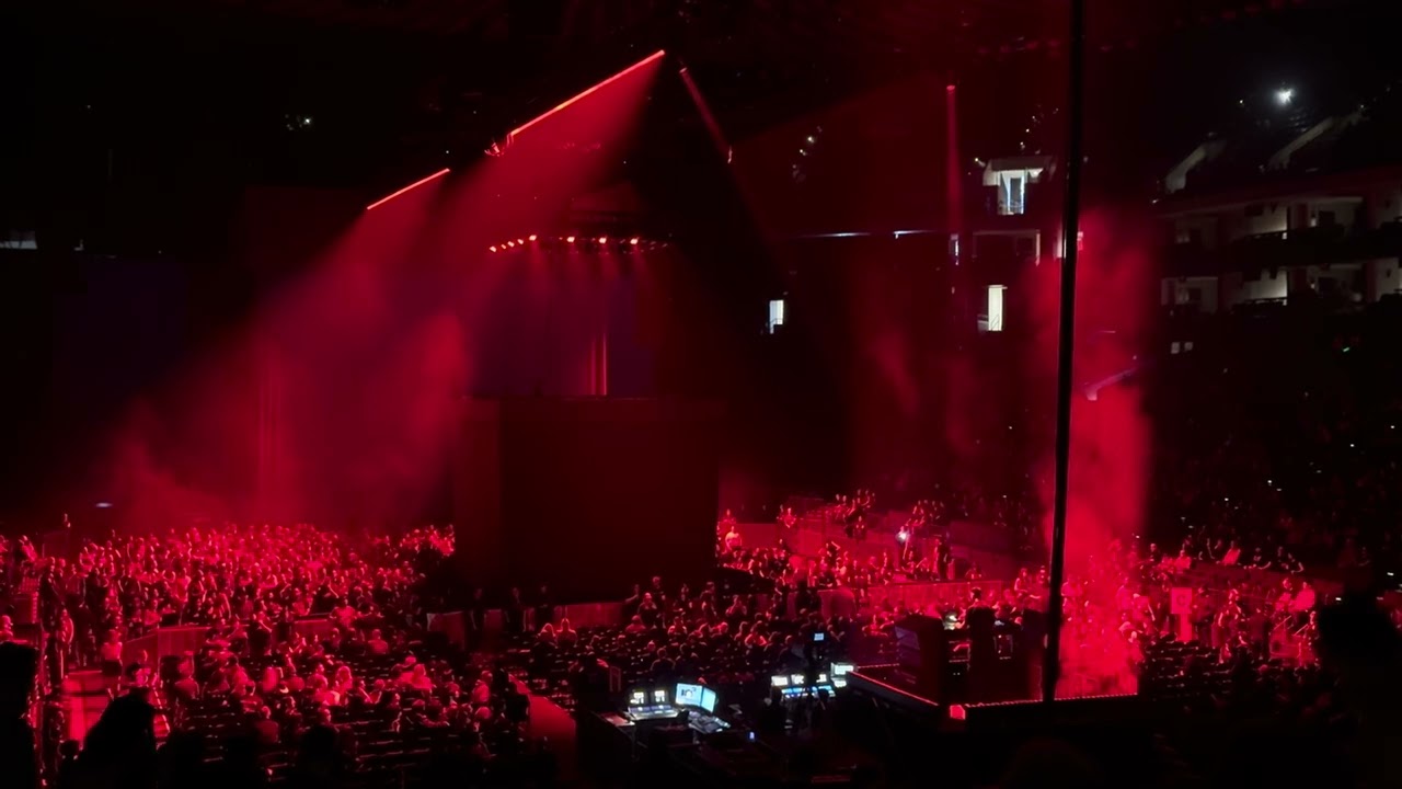 Nine Inch Nails & Boys Noize - Oakland - Oakland Arena - Peel It Back Tour - 8/6/25 - 4K FULL SHOW