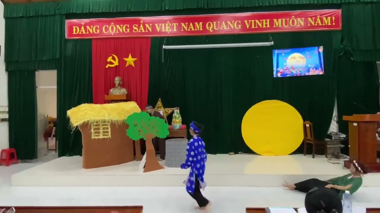 ngày 10 tháng 2, 2026