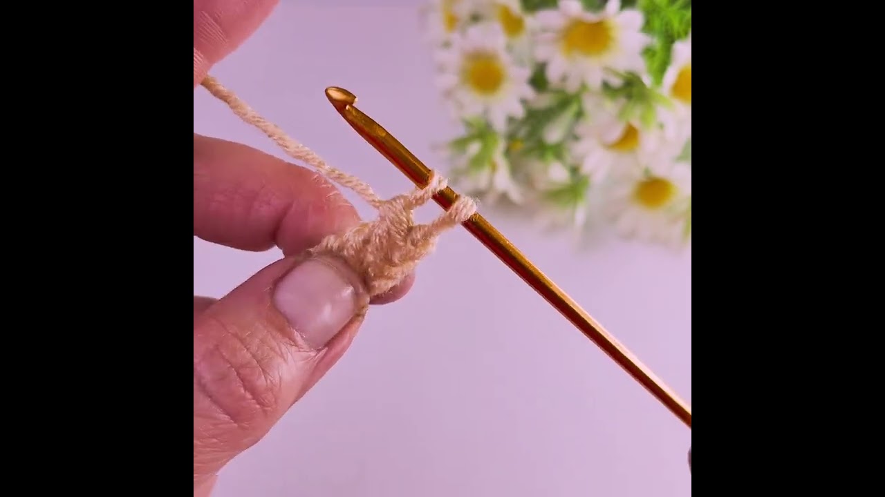 💘 I made many and sold them alls Wonderfull yo'ull love this one #knit #knitting  #crochet #DIY
