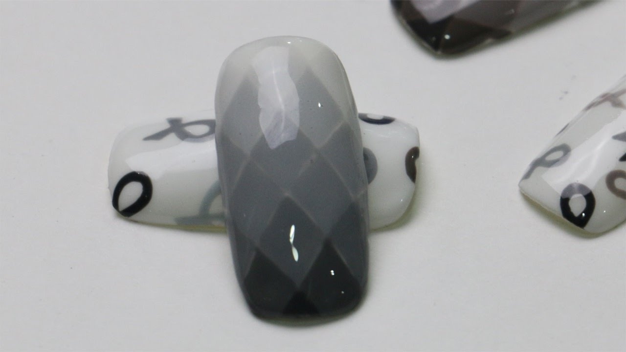ลายเล็บ ไล่สีทรงข้าวหลามตัด Geometryczne Ombre Nail Art