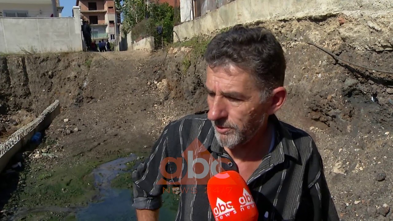 Shemben disa banesa ne Shkozë, tensione mes banoreve dhe policise | ABC News Albania