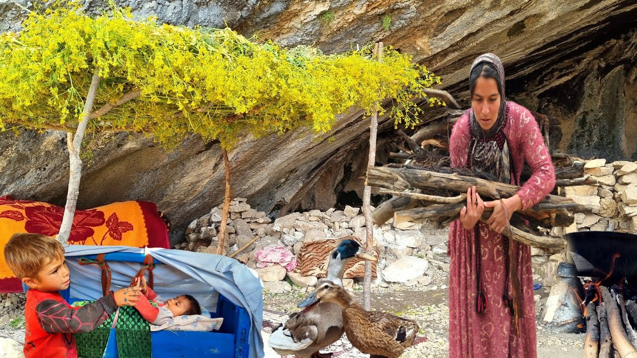 A Lonely Nomadic Woman in a Mountain Cave | Gathering Firewood and Struggling to Survive in Zagros 🔥