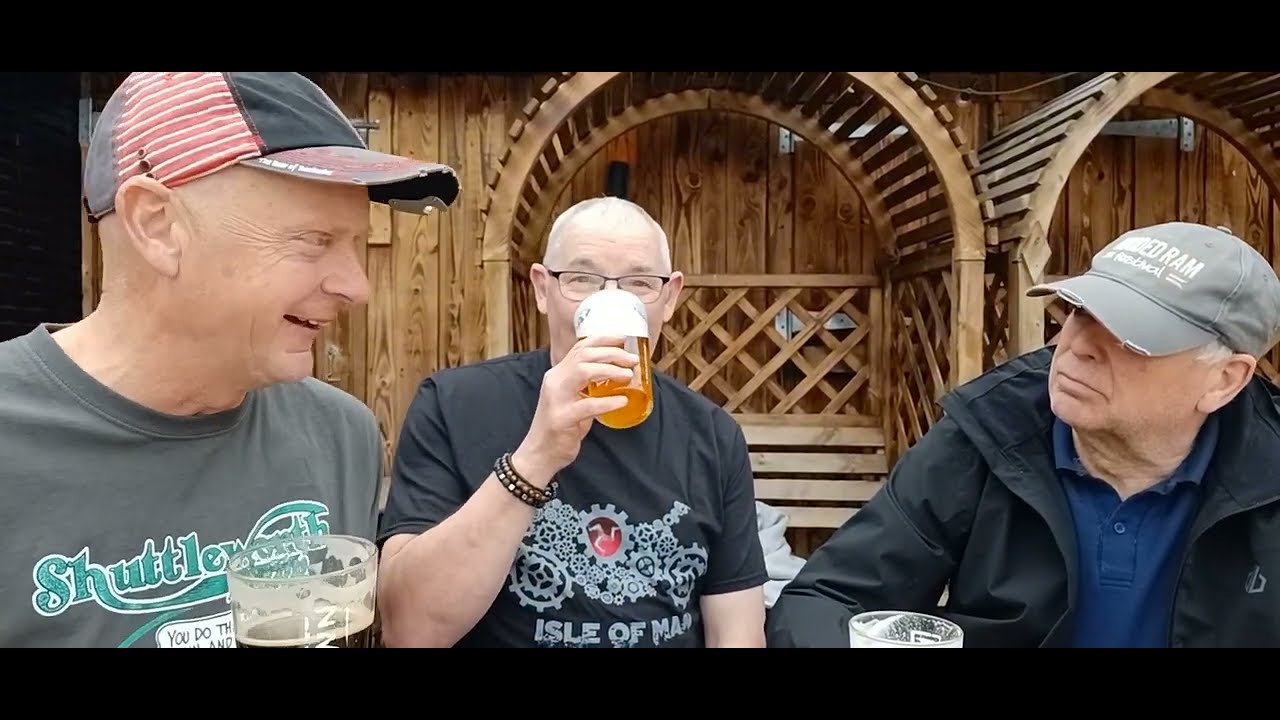 CANAL PUBS! The Congleton Booze Cruise!       A Cheshire Canal Boat Cruise with Pubs & Pints!