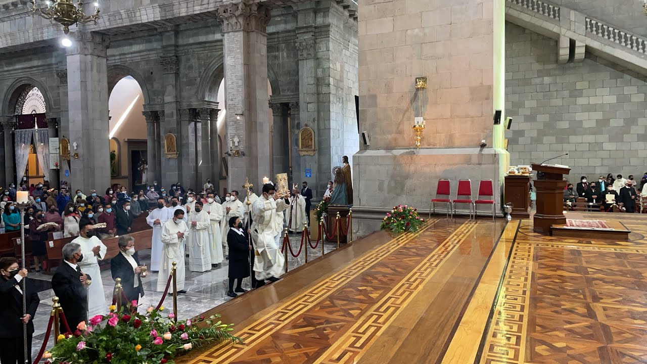 Misa de ordenación de sacerdotes y diáconos.