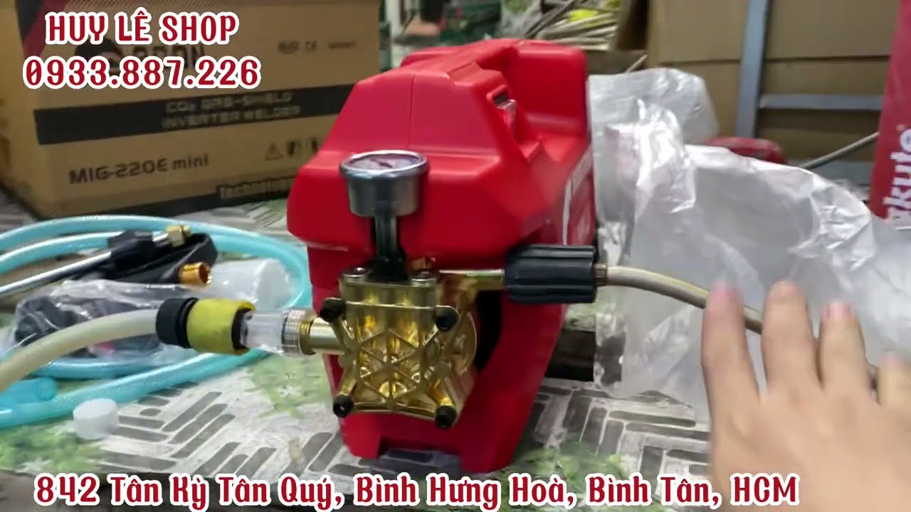 M&aacute;y rửa xe KOBE NHẬT 2600W xịt cực k&igrave; mạnh mẽ