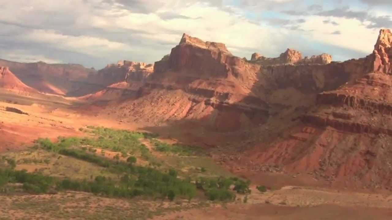 Extreme mountain flying: aircraft landing at the Mexican Mountain airstrip in Utah.