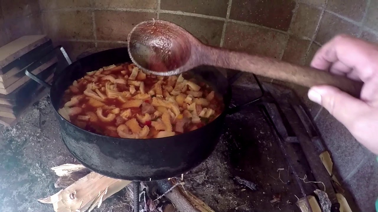Guiso de Mondongo al disco. #fuego #food #cooking                   https://youtu.be/EaIu4KON4dY