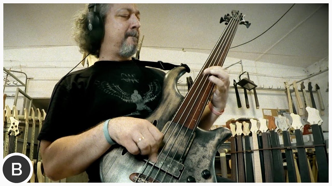 MAURIZIO ROLLI - Mayones Signature Fretless