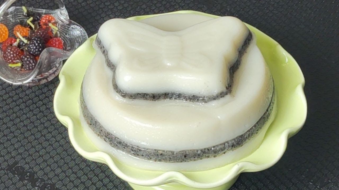Coconut Rice Cake | 椰汁年糕｜软糯香甜，夹着花生和黑芝麻，真的太香了!