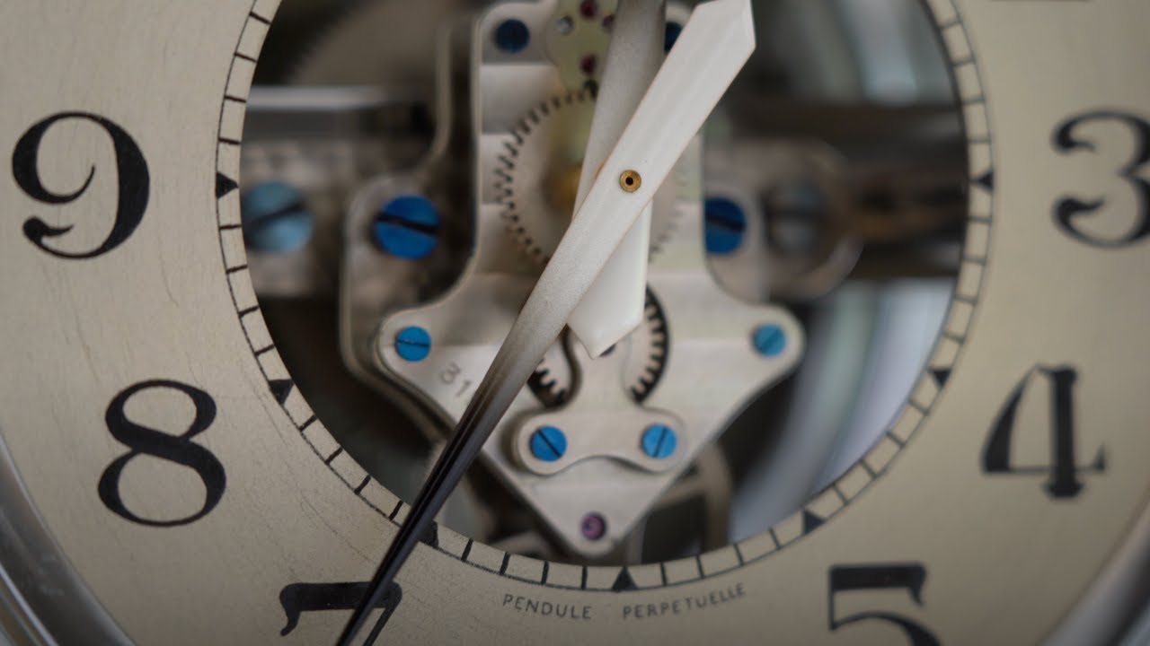 Atmos - The Clock That Runs Forever