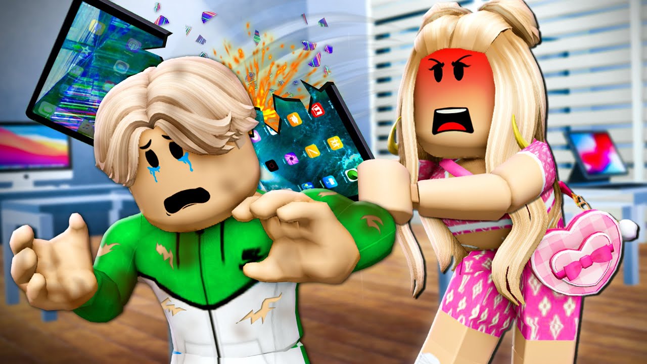 SPOILED Sister HATED Little Brother! (A Roblox Movie)