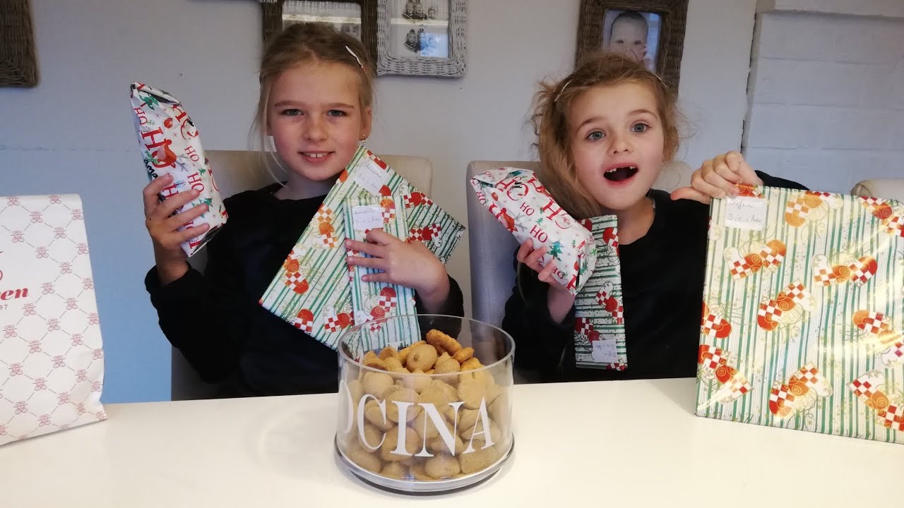 SanneVilleFamily❤️3 ADVENT🕯️🎁Vi laver Julekagehus❄️❄️