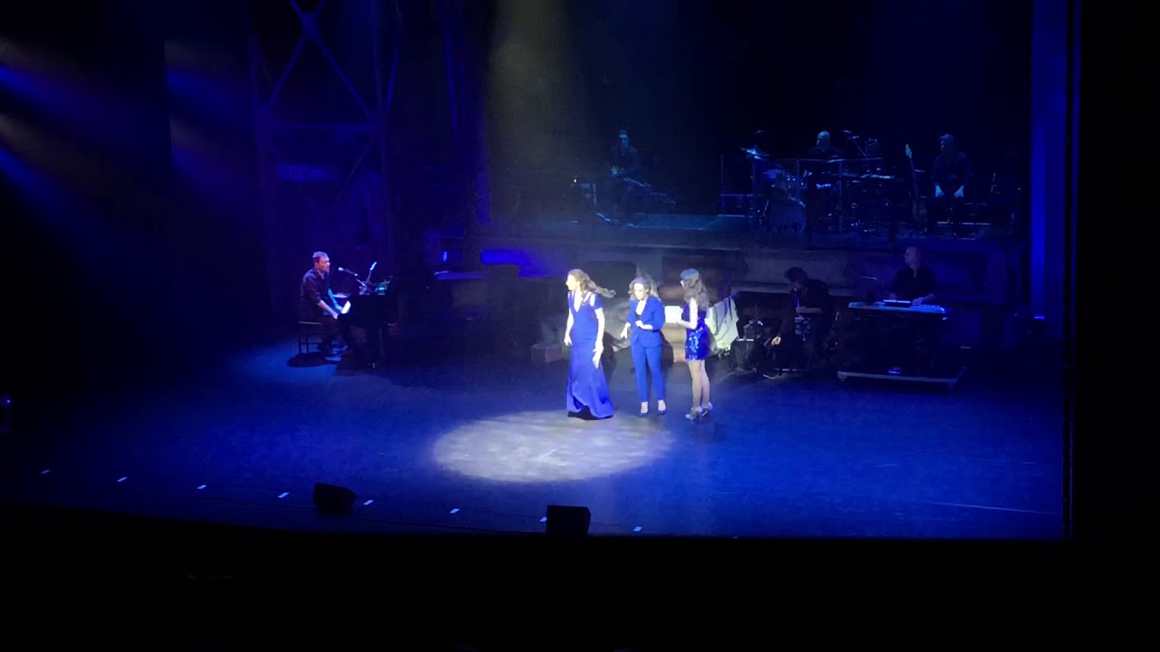 “Let it go” - Best of Broadway live