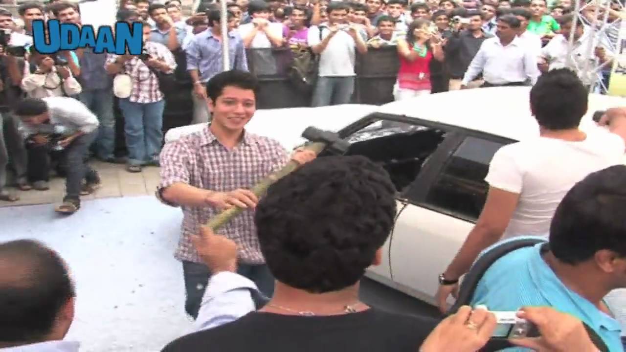 Udaan  - Car Seeking Scars ! - HQ