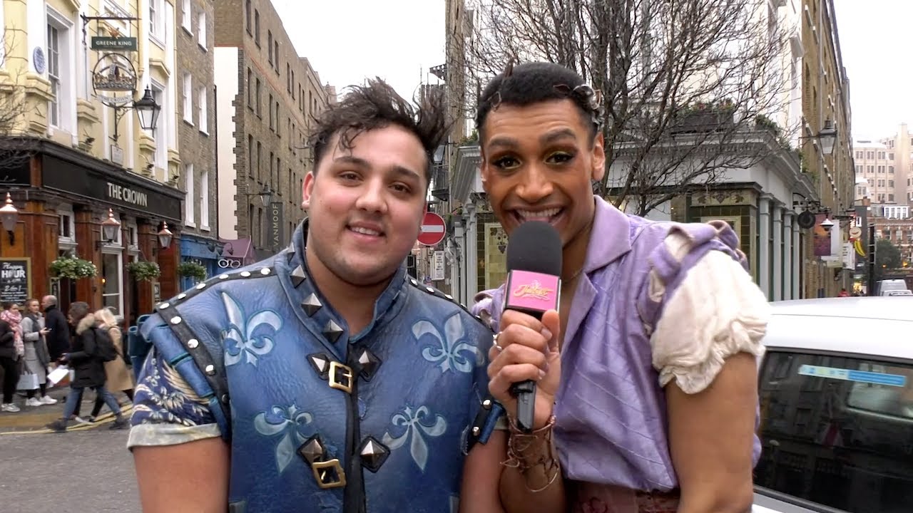 & Juliet On The Street 🎤