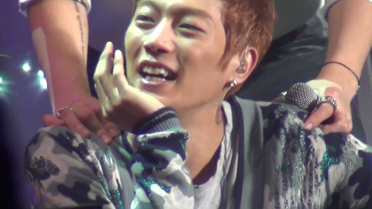 *fancam* 120205 BEAST dujun / YOU @Beautiful Show